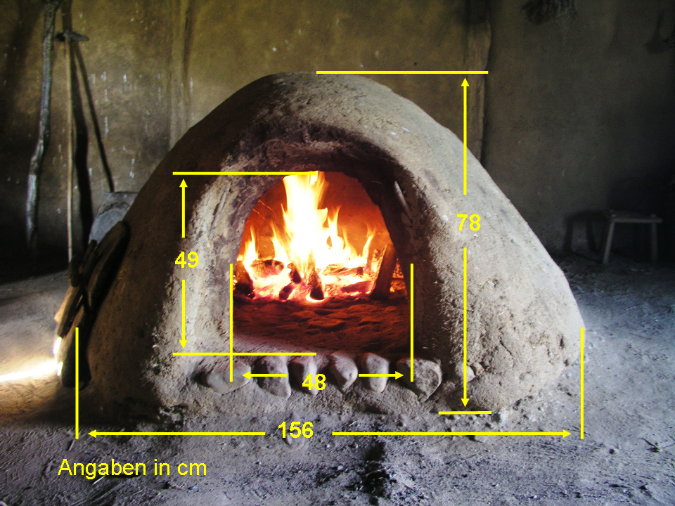 Wood-Fired Clay Oven - Mediamatic