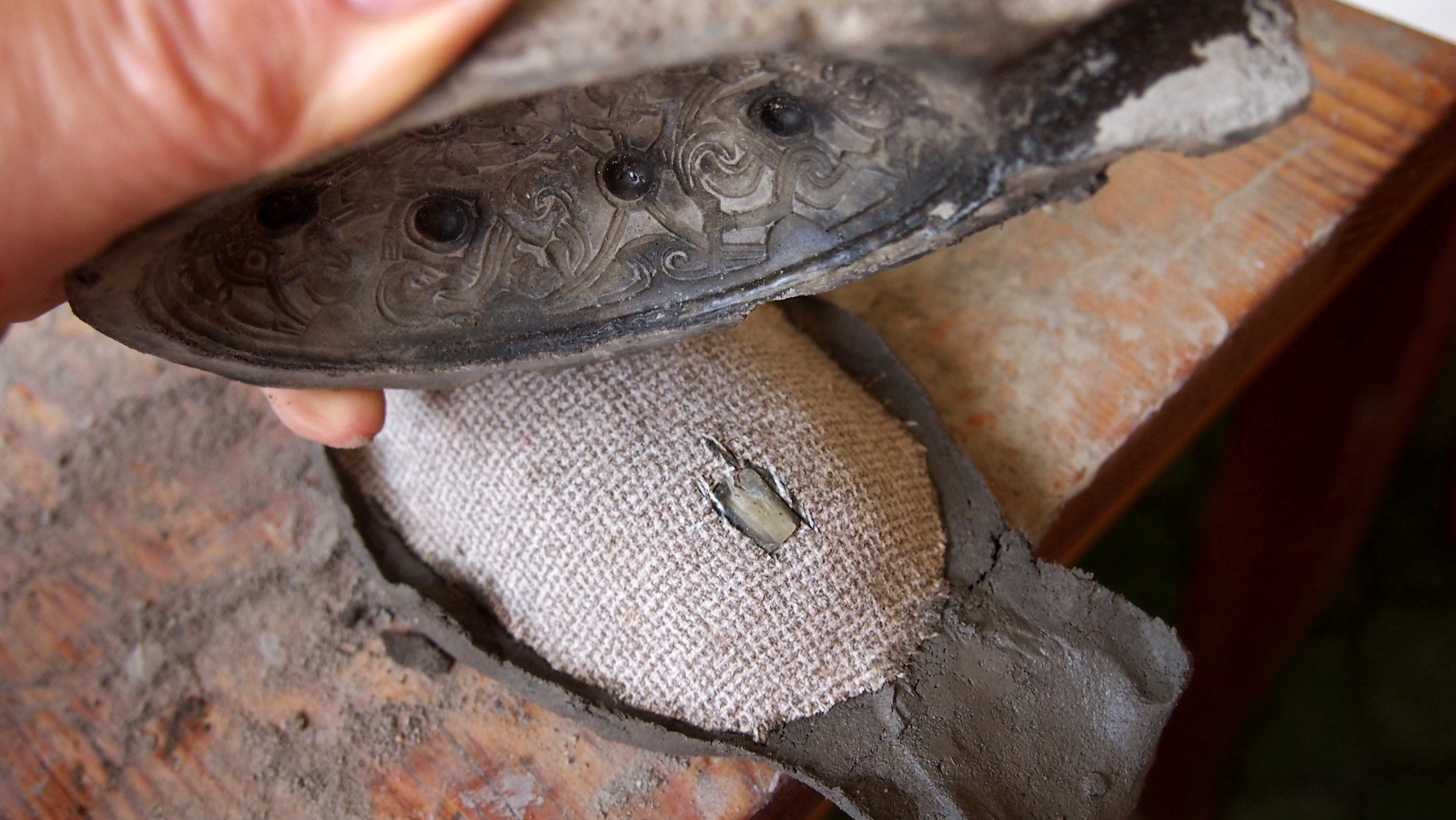 Viking Jewellery Mould Making. Experimental and Reconstructive Aspects ...