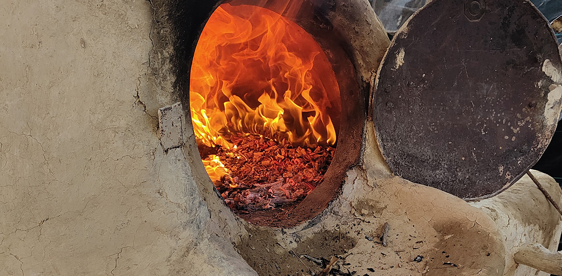 Baking Bread in the Riff Area (Morocco): An Ethnographic Approach to the Study of Iron Age Archaeological Ovens