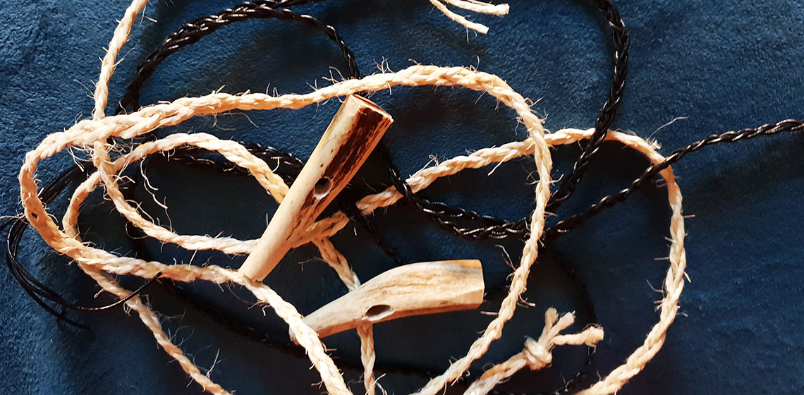 Kitting out the Neolithic Houses: Making cordage from Deer Sinew