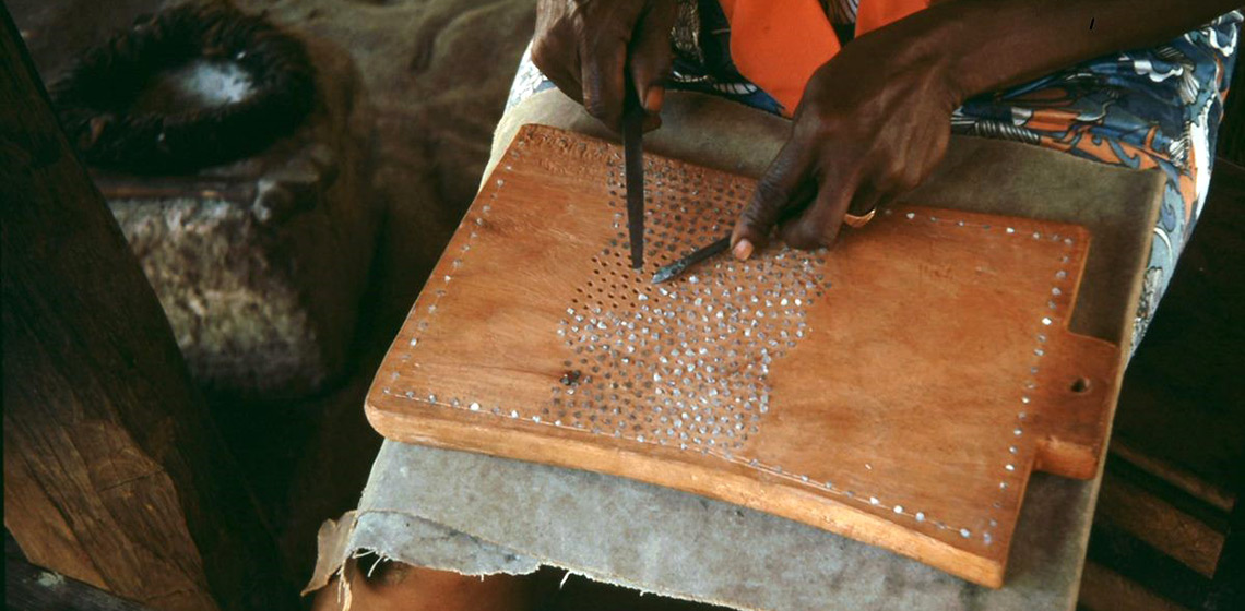 For the Grater, Good: The Value of Informal Experiments for Understanding Bipolar Flaking and Manioc Grater Teeth